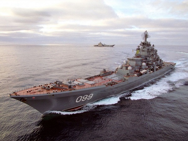 Ракетный крейсер "Петр Великий"