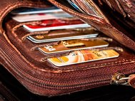 Кредитные карты в кошельке