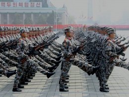 Солдаты армии КНДР
