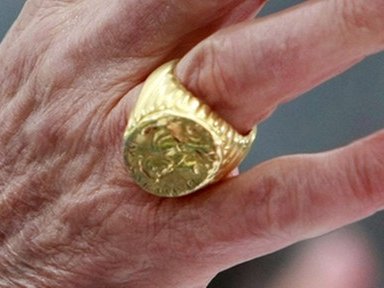 Папа Римский получит серебряное «Кольцо Рыбака» вместо золотого, 19 марта 2013 – аналитический портал ПОЛИТ.РУ