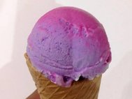 Меняющее цвет мороженое