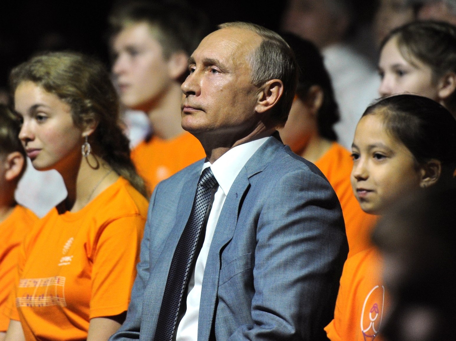 Путин с молодежью