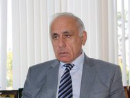 Премьер-министр Абхазии Геннадий Гагулия 